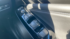 Nissan Juke 1.0 DiG-T Tekna 5dr DCT Petrol Hatchback